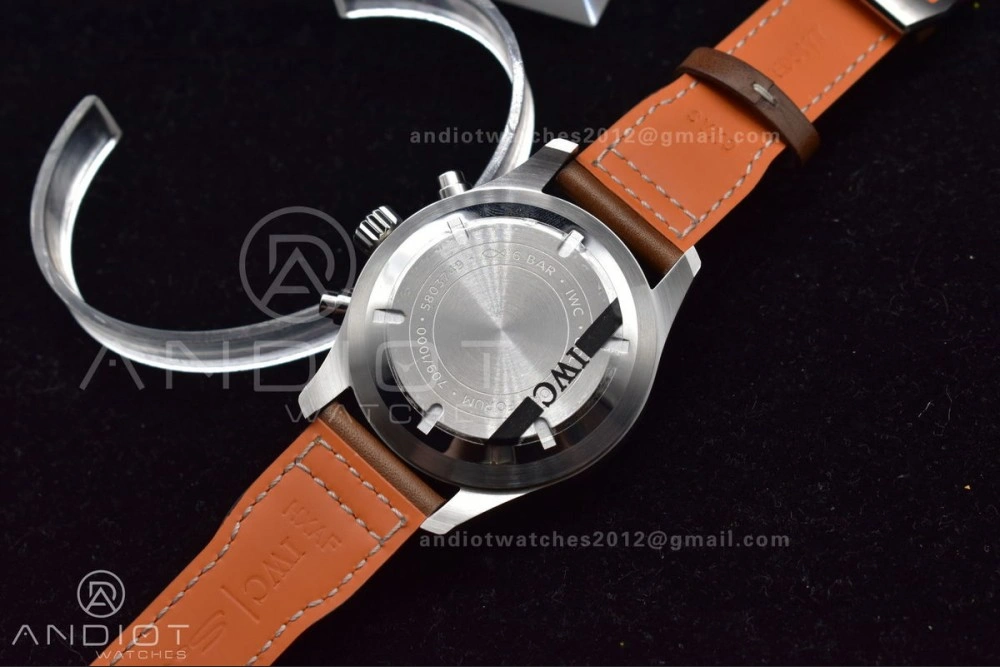 Pilot Chronograph IW377726 ZF 1:1 Best Edition Green Dial on Brown Leather Strap A7750 V2