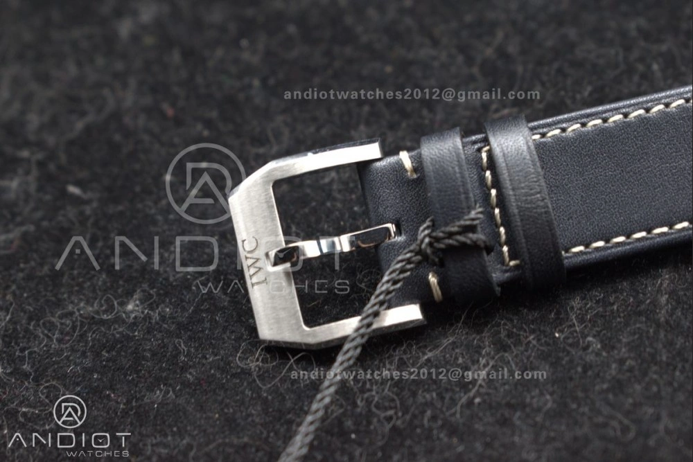 Pilot Mark XX IW328203 ZF 1:1 Best Edition Blue Dial on Dark Blue Leather Strap A32111