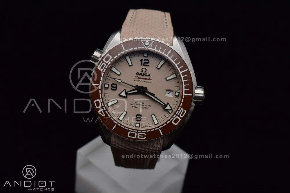 Planet Ocean 43.5mm SS VSF 1:1 Best Edition Brown Bezel Sand Dial on Sand Rubber Strap A8900 Super Clone