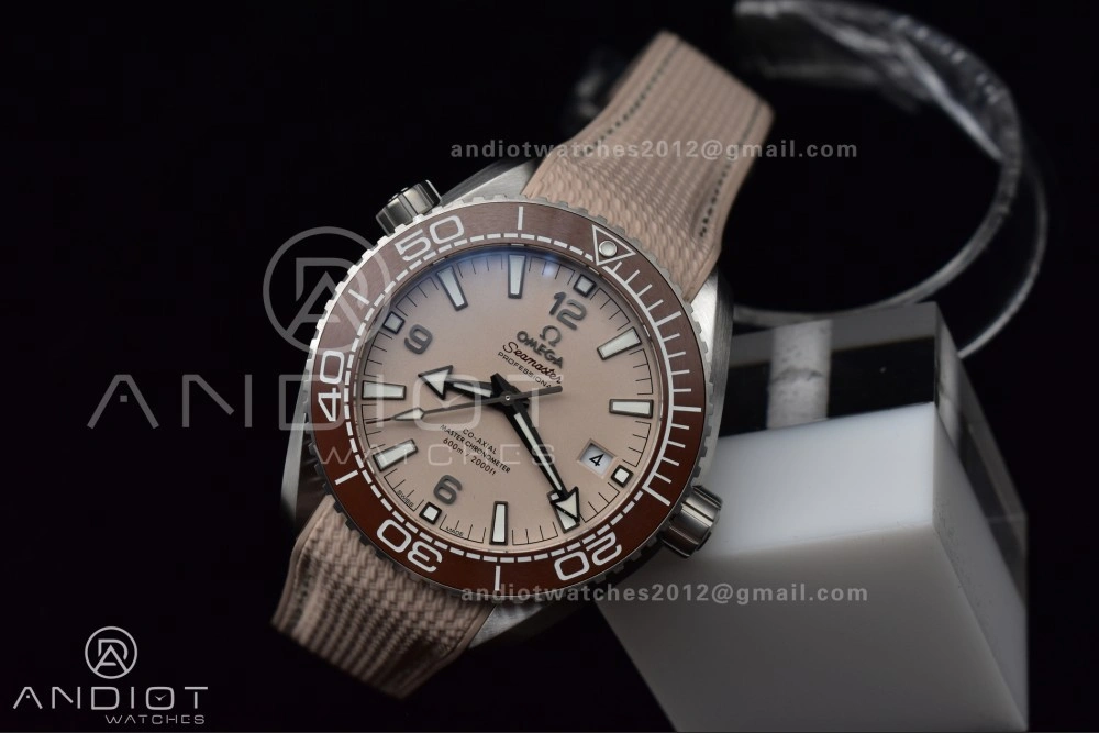 Planet Ocean 43.5mm SS VSF 1:1 Best Edition Brown Bezel Sand Dial on Sand Rubber Strap A8900 Super Clone