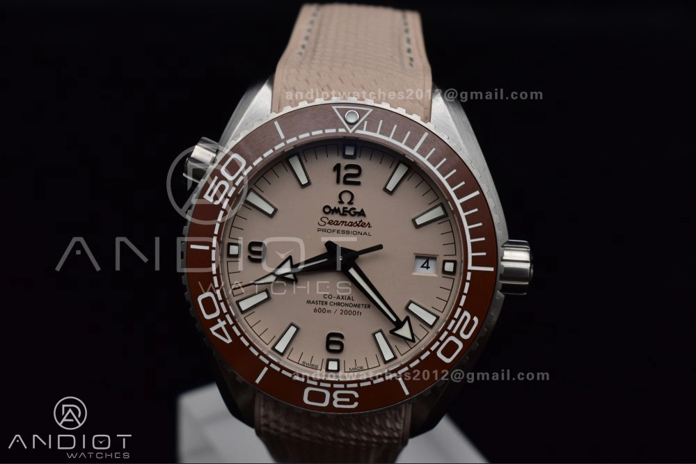 Planet Ocean 43.5mm SS VSF 1:1 Best Edition Brown Bezel Sand Dial on Sand Rubber Strap A8900 Super Clone