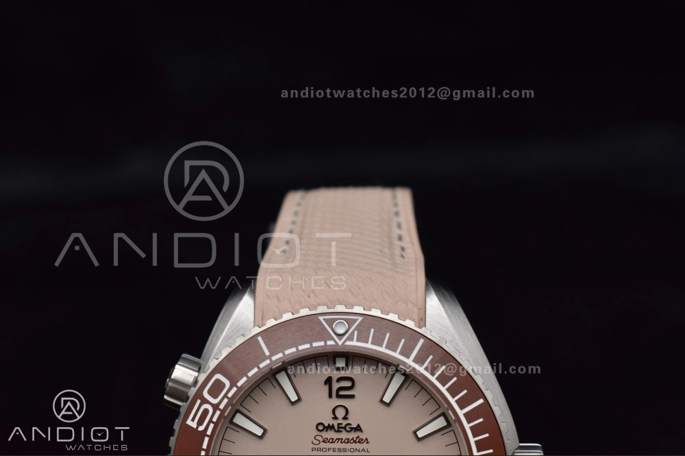 Planet Ocean 43.5mm SS VSF 1:1 Best Edition Brown Bezel Sand Dial on Sand Rubber Strap A8900 Super Clone