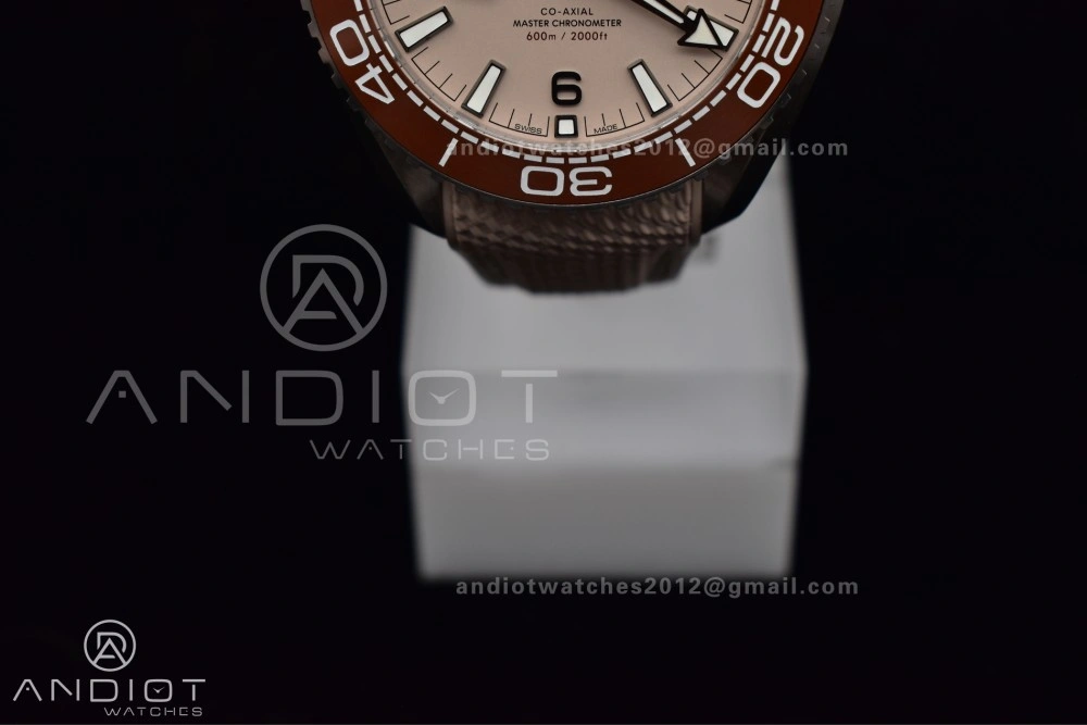 Planet Ocean 43.5mm SS VSF 1:1 Best Edition Brown Bezel Sand Dial on Sand Rubber Strap A8900 Super Clone