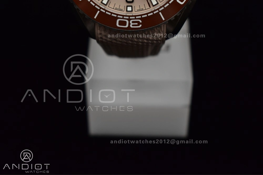 Planet Ocean 43.5mm SS VSF 1:1 Best Edition Brown Bezel Sand Dial on Sand Rubber Strap A8900 Super Clone