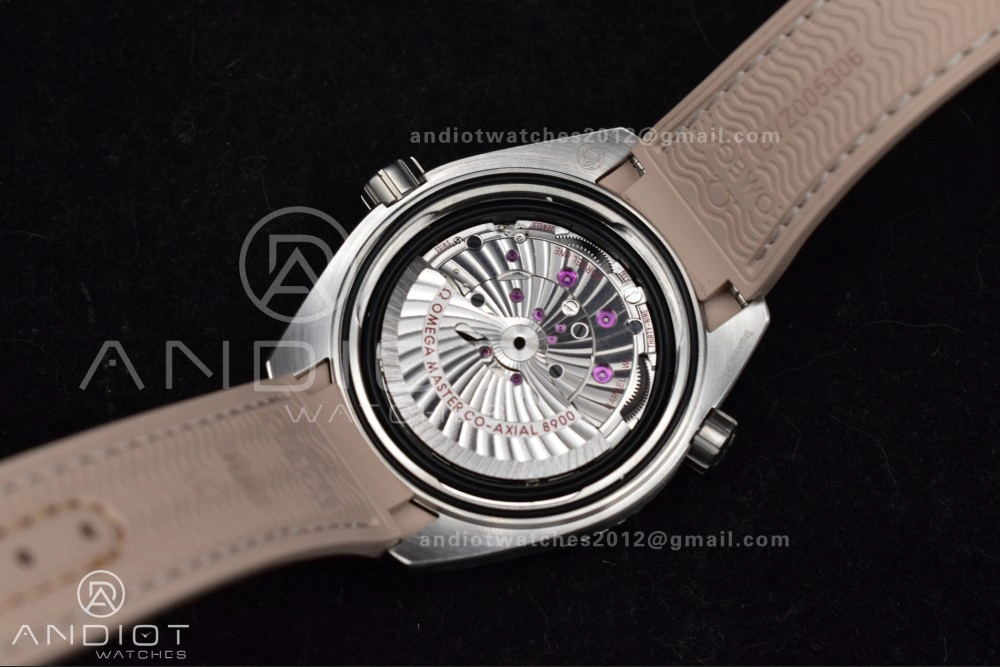 Planet Ocean 43.5mm SS VSF 1:1 Best Edition Brown Bezel Sand Dial on Sand Rubber Strap A8900 Super Clone