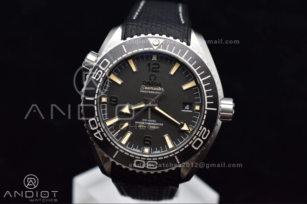 Planet Ocean 43.5mm SS VSF 1:1 Best Edition Gray Bezel Gray Dial on Black Rubber Strap A8900 Super Clone