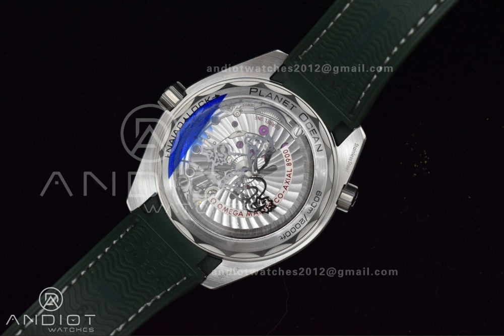 Planet Ocean 43.5mm SS VSF 1:1 Best Edition Green Bezel White Dial on Green Rubber Strap A8900 Super Clone
