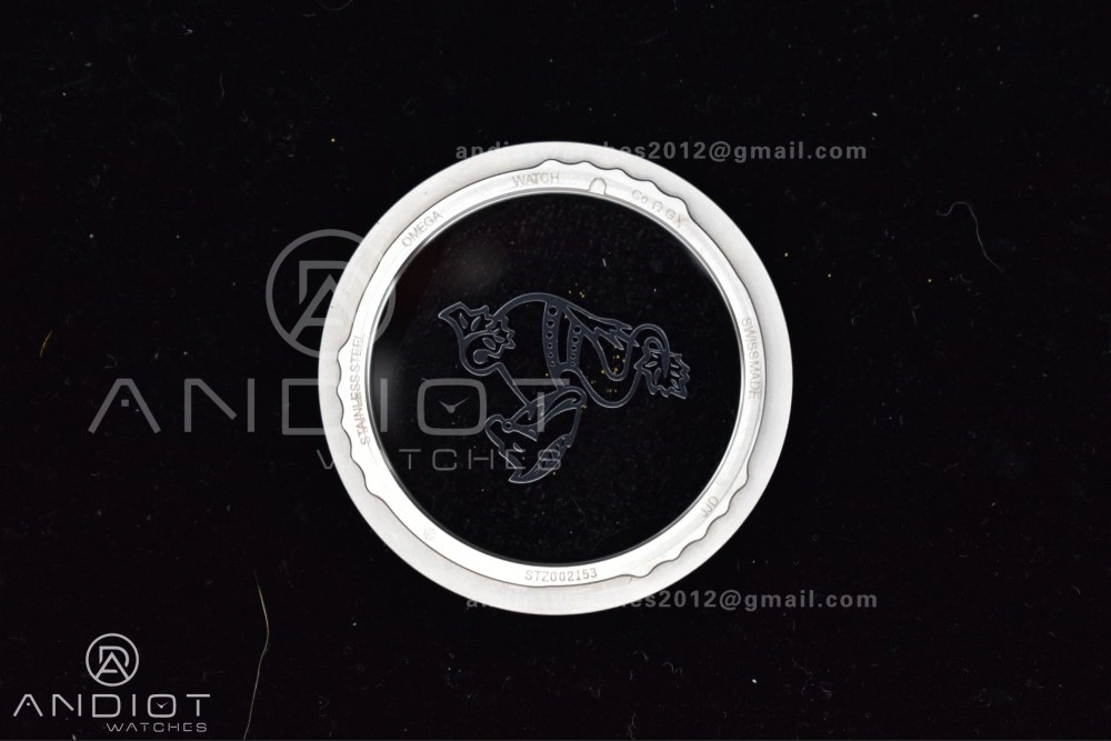 Planet Ocean 43.5mm SS VSF 1:1 Best Edition Green Bezel White Dial on Green Rubber Strap A8900 Super Clone