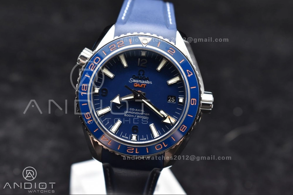 Planet Ocean 600M Co-Axial GMT 43.5mm VSF 1:1 Best Edition Blue Dial Blue Ceramic Bezel on Rubber Strap A8605 Super Clone