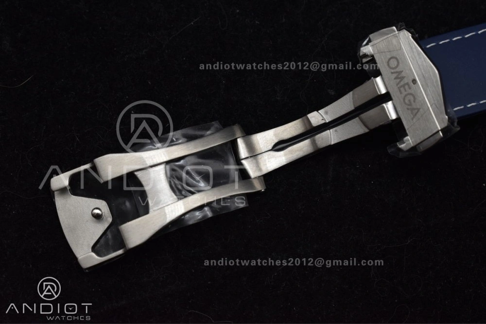 Planet Ocean 600M Co-Axial GMT 43.5mm VSF 1:1 Best Edition Blue Dial Blue Ceramic Bezel on Rubber Strap A8605 Super Clone