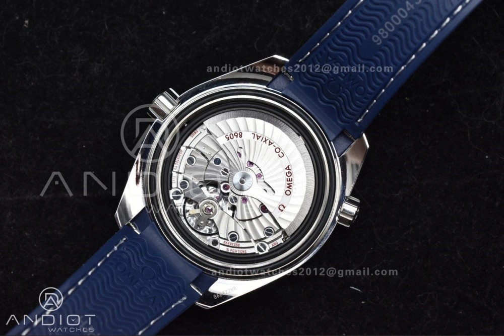 Planet Ocean 600M Co-Axial GMT 43.5mm VSF 1:1 Best Edition Blue Dial Blue Ceramic Bezel on Rubber Strap A8605 Super Clone