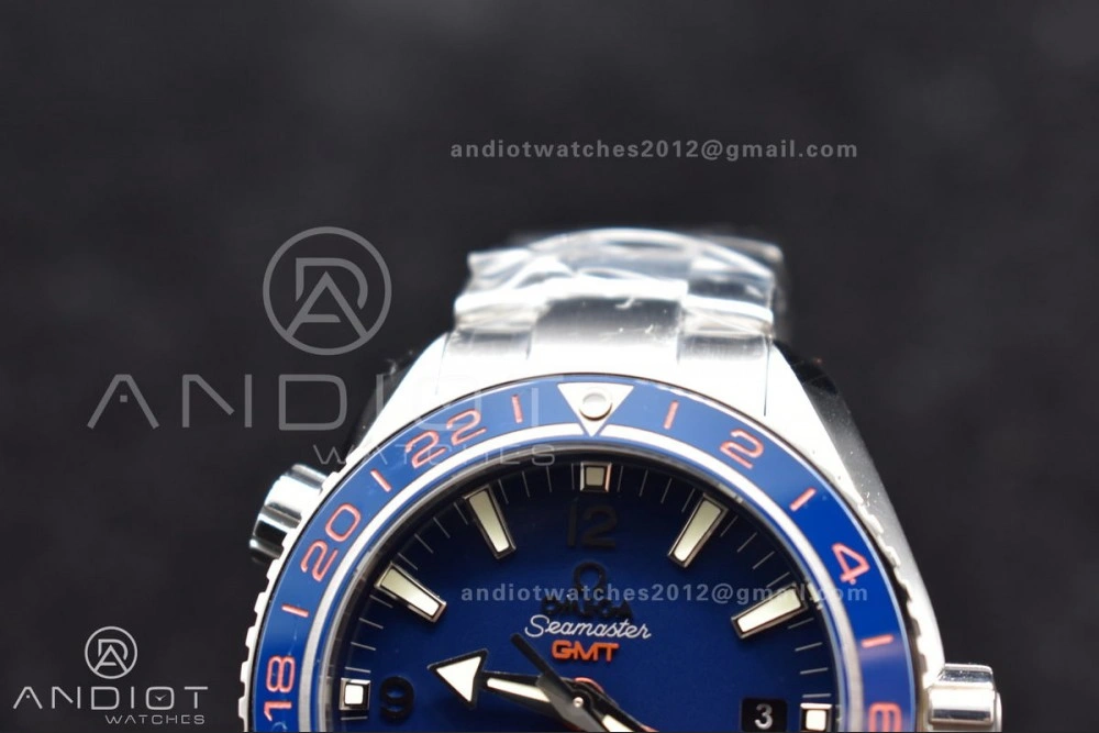 Planet Ocean 600M Co-Axial GMT 43.5mm VSF 1:1 Best Edition Blue Dial Blue Ceramic Bezel on SS Bracelet A8605 Super Clone
