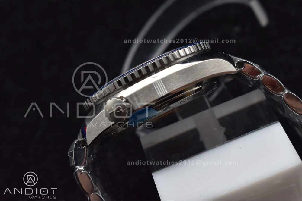 Planet Ocean 600M Co-Axial GMT 43.5mm VSF 1:1 Best Edition Blue Dial Blue Ceramic Bezel on SS Bracelet A8605 Super Clone