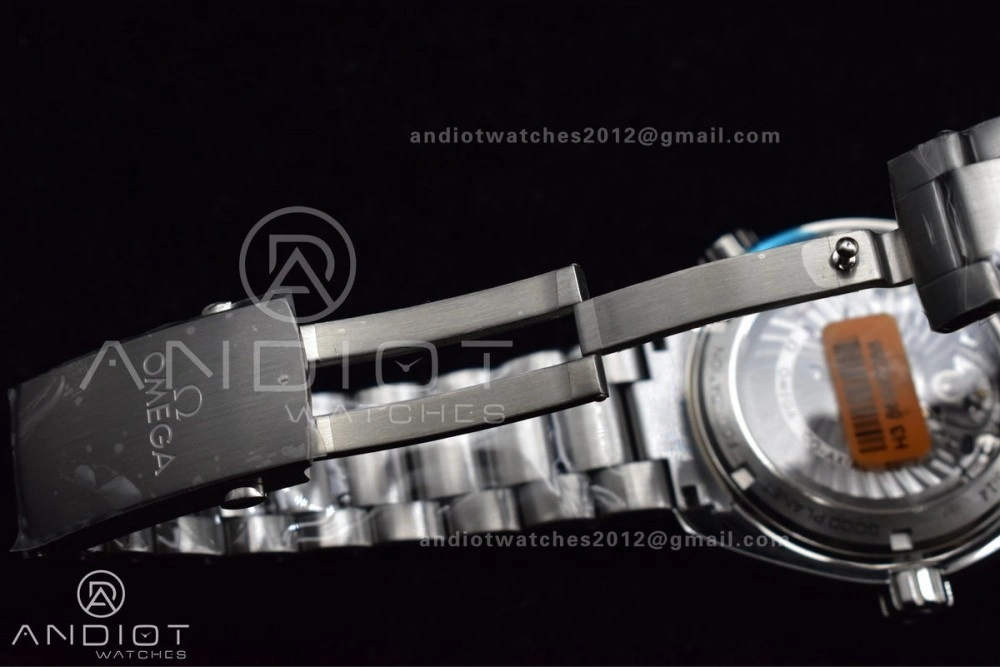 Planet Ocean 600M Co-Axial GMT 43.5mm VSF 1:1 Best Edition Blue Dial Blue Ceramic Bezel on SS Bracelet A8605 Super Clone