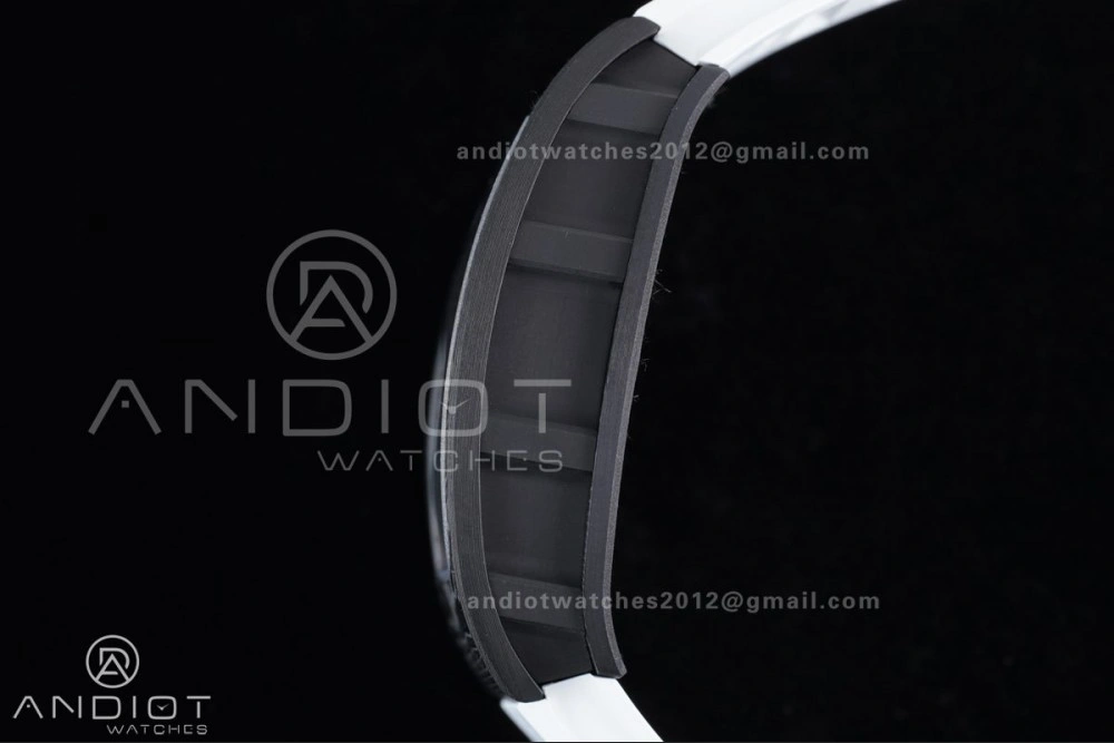 RM055 NTPT APSF 1:1 Best Edition White Bezel Red Crown on Rubber Strap RMUL2 Super Clone