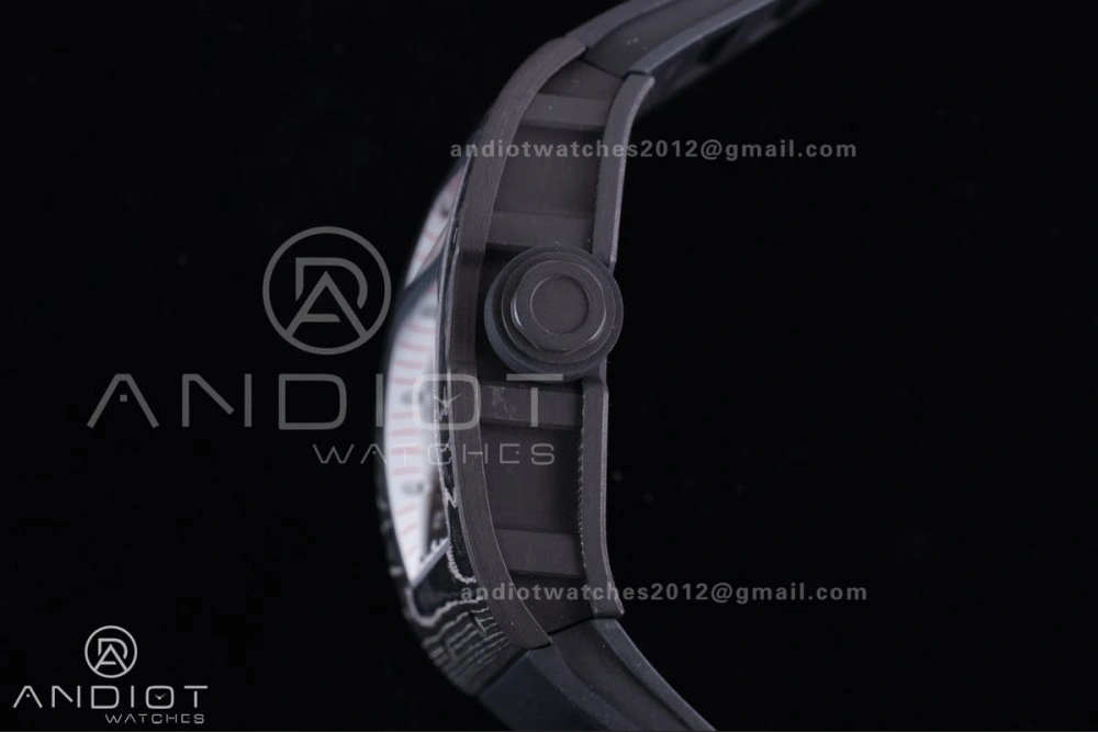 RM055 NTPT Ti APSF 1:1 Best Edition White Inner Bezel Black Crown on Rubber Strap RMUL2 Super Clone