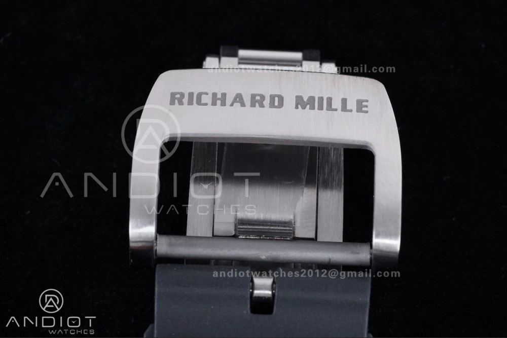 RM055 NTPT Ti APSF 1:1 Best Edition White Inner Bezel Black Crown on Rubber Strap RMUL2 Super Clone