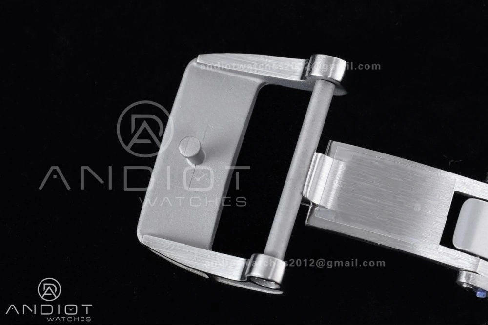 RM055 NTPT Ti APSF 1:1 Best Edition White Inner Bezel White Crown on Rubber Strap RMUL2 Super Clone