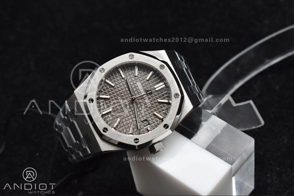 Royal Oak 37mm 15450 SS ZF 1:1 Best Edition Gray Textured Dial on SS Bracelet SA3120 Super Clone