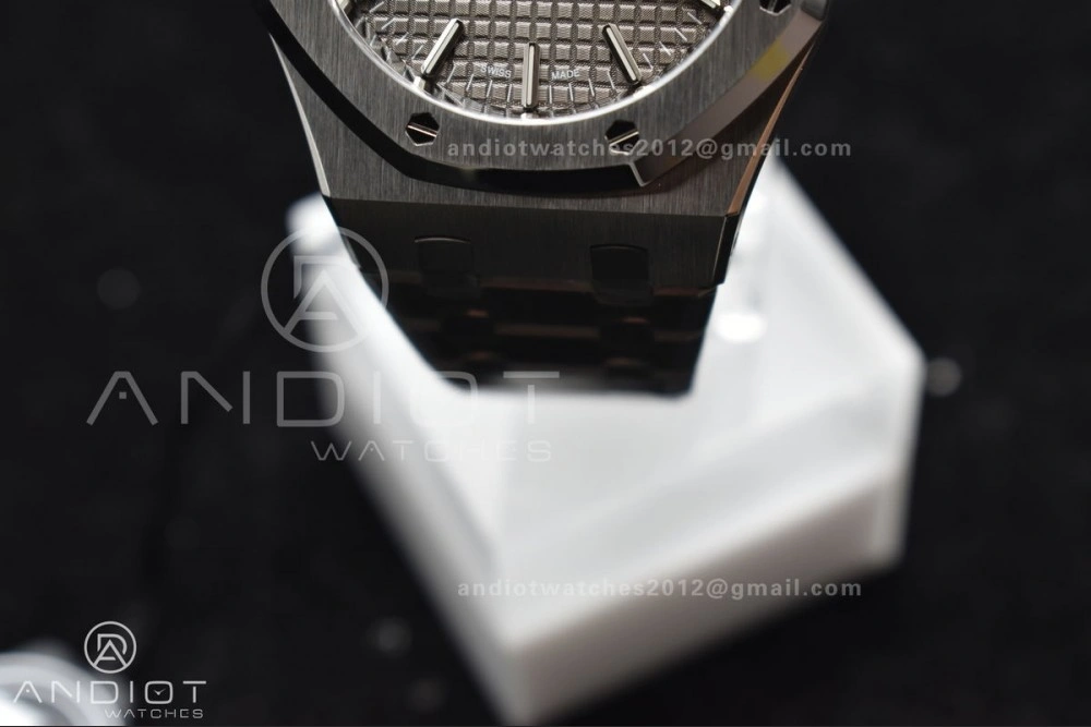 Royal Oak 37mm 15450 SS ZF 1:1 Best Edition Gray Textured Dial on SS Bracelet SA3120 Super Clone