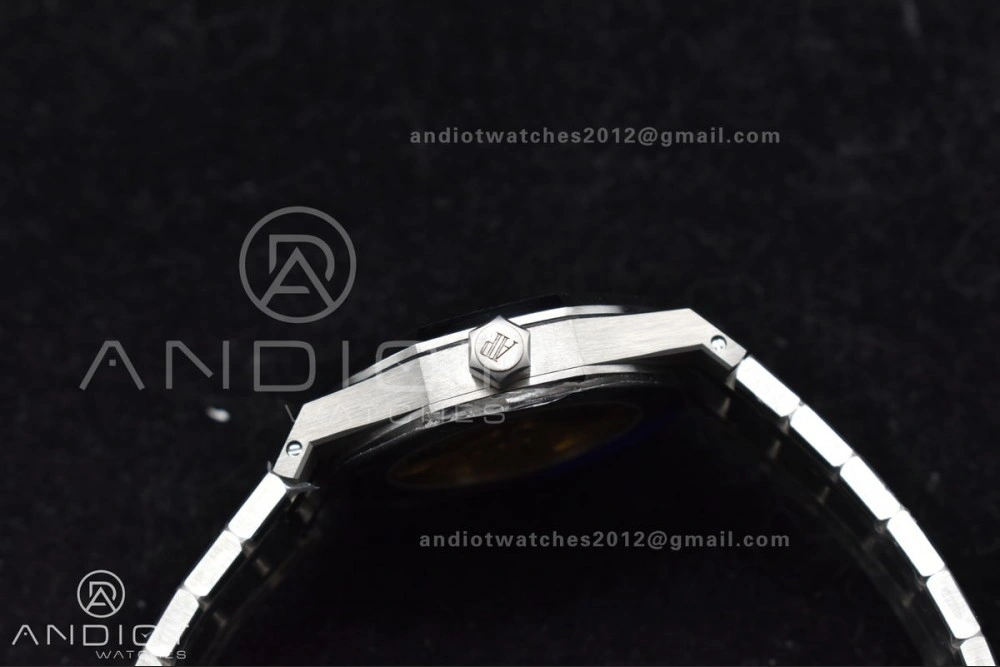 Royal Oak 37mm 15450 SS ZF 1:1 Best Edition White Textured Dial on SS Bracelet SA3120 Super Clone