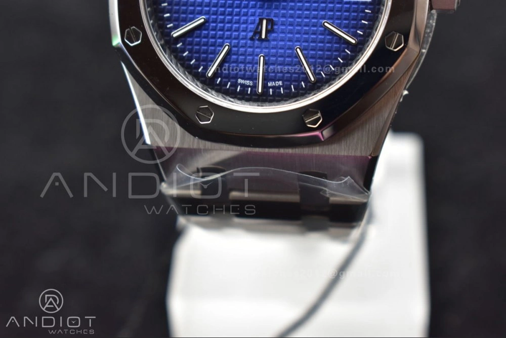 Royal Oak 39mm 15202 SS ZF 1:1 Best Edition Blue Textured Dial on SS Bracelet A2121