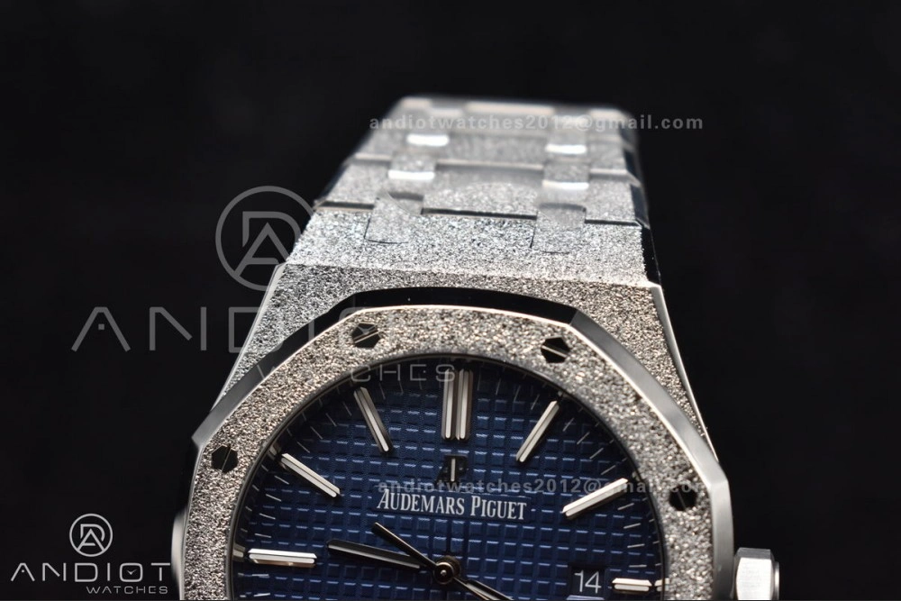 Royal Oak 41mm 15400 SS ZF 1:1 Best Edition Frosted Case Blue Textured Dial on SS Bracelet A3120