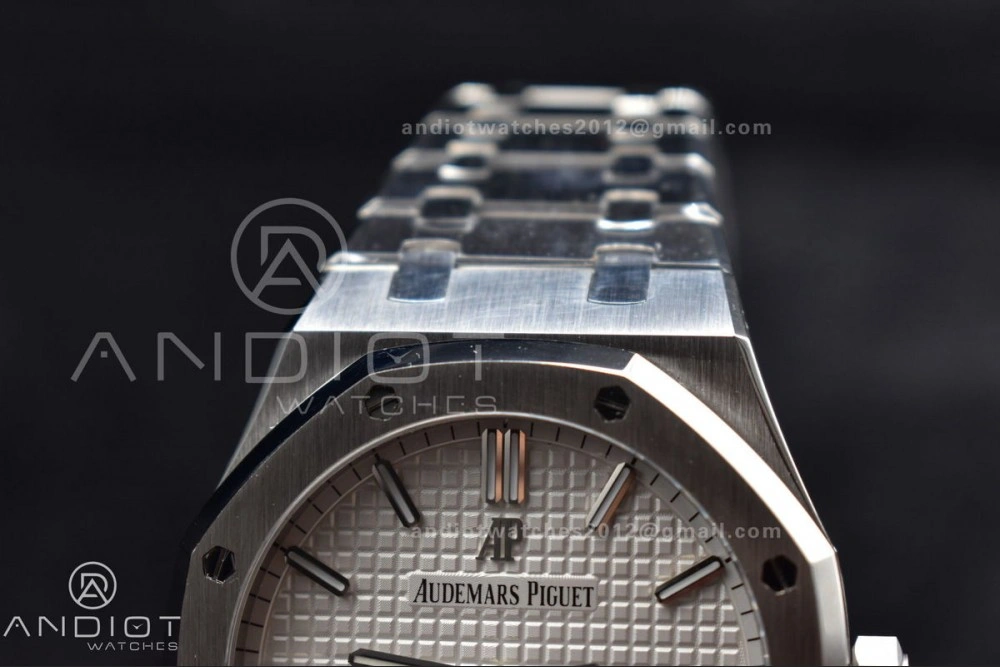 Royal Oak 41mm 15500 SS APSF 1:1 Best Edition White Textured Dial on SS Bracelet A4302 Super Clone