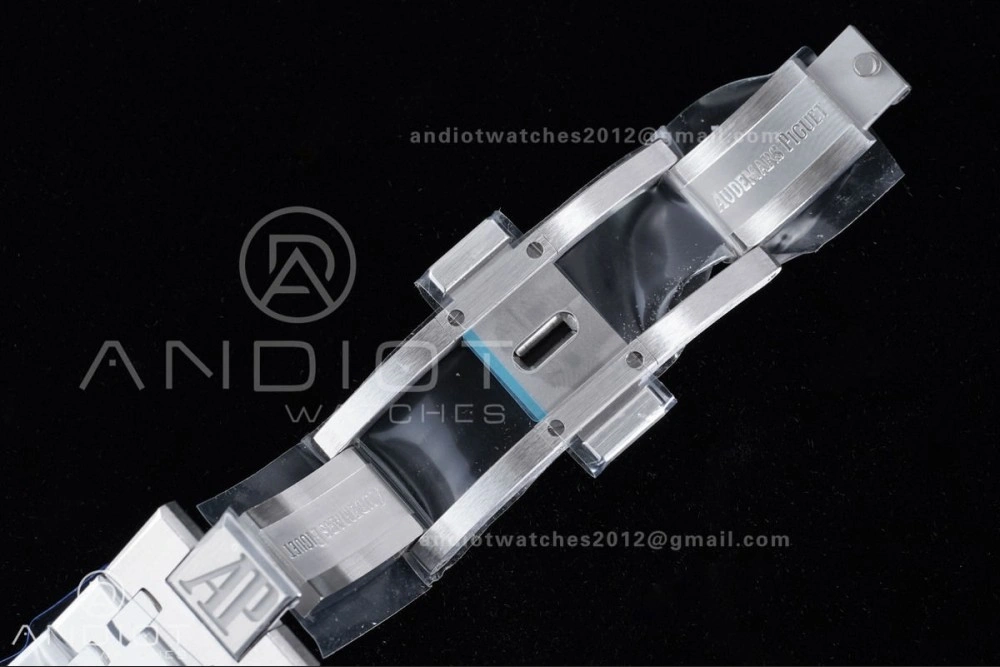 Royal Oak Chrono 26240 SS APSF 1:1 Best Edition White Dial on SS Bracelet SA4401 Super Clone