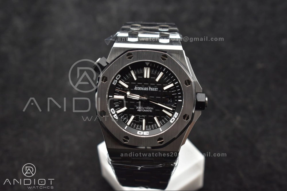 Royal Oak Offshore Diver 15703 APSF 1:1 Best Edition Black Dial on SS Bracelet SA3120 Super Clone