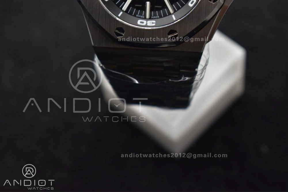 Royal Oak Offshore Diver 15703 APSF 1:1 Best Edition Black Dial on SS Bracelet SA3120 Super Clone