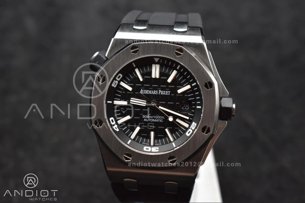 Royal Oak Offshore Diver 15703 ZF 1:1 Best Edition Black Dial on Black Rubber Strap A2824
