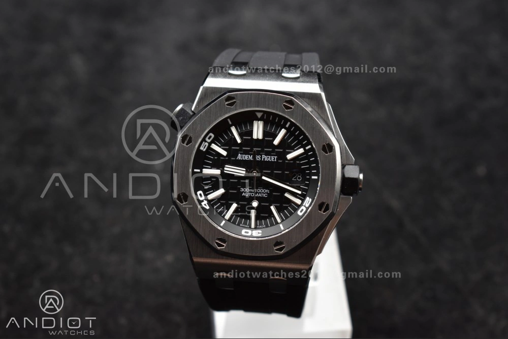 Royal Oak Offshore Diver 15703 ZF 1:1 Best Edition Black Dial on Black Rubber Strap A2824