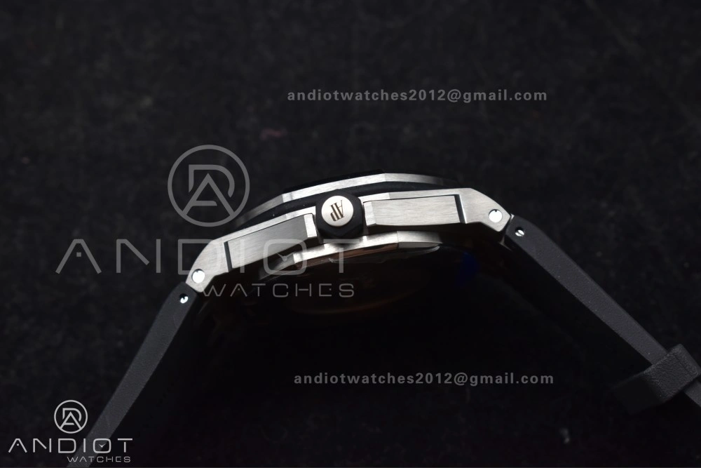 Royal Oak Offshore Diver 15703 ZF 1:1 Best Edition Black Dial on Black Rubber Strap A2824