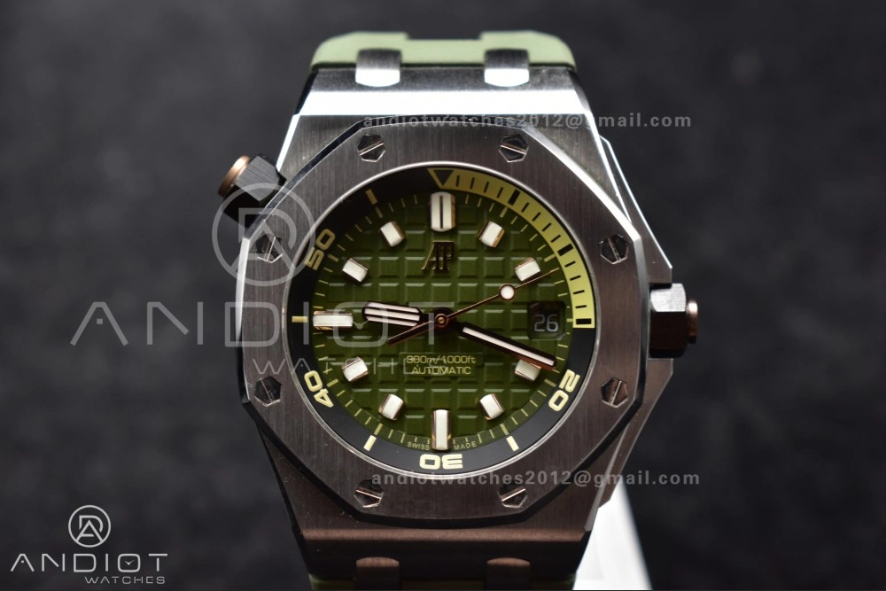 Royal Oak Offshore Diver 15720 SS APSF 1:1 Best Edition Green Dial on Green Rubber Strap A4308 Super Clone