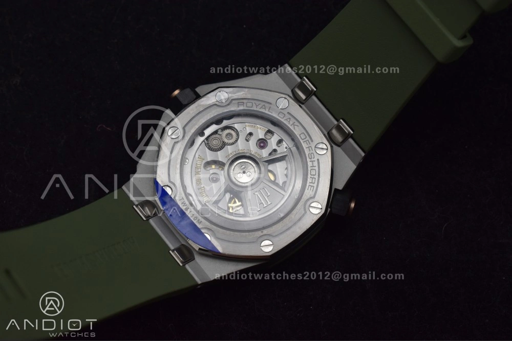 Royal Oak Offshore Diver 15720 SS APSF 1:1 Best Edition Green Dial on Green Rubber Strap A4308 Super Clone