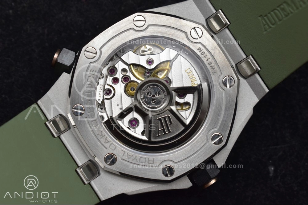 Royal Oak Offshore Diver 15720 SS APSF 1:1 Best Edition Green Dial on Green Rubber Strap A4308 Super Clone