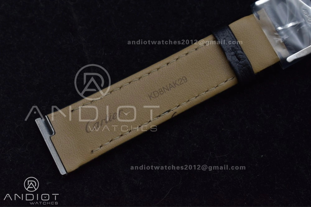 Santos Dumont 31.4mm SS AF 1:1 Best Edition Silver Dial on Black Leather Strap A157