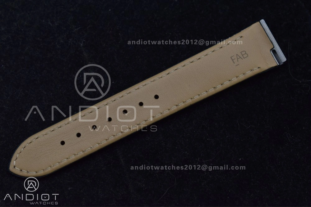 Santos Dumont 31.4mm SS AF 1:1 Best Edition Silver Dial on Black Leather Strap A157