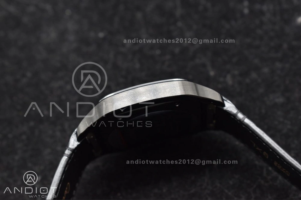Santos de Cartier 40mm PVD BVF 1:1 Best Edition Black Dial on Black Leather Strap MIYOTA 9015