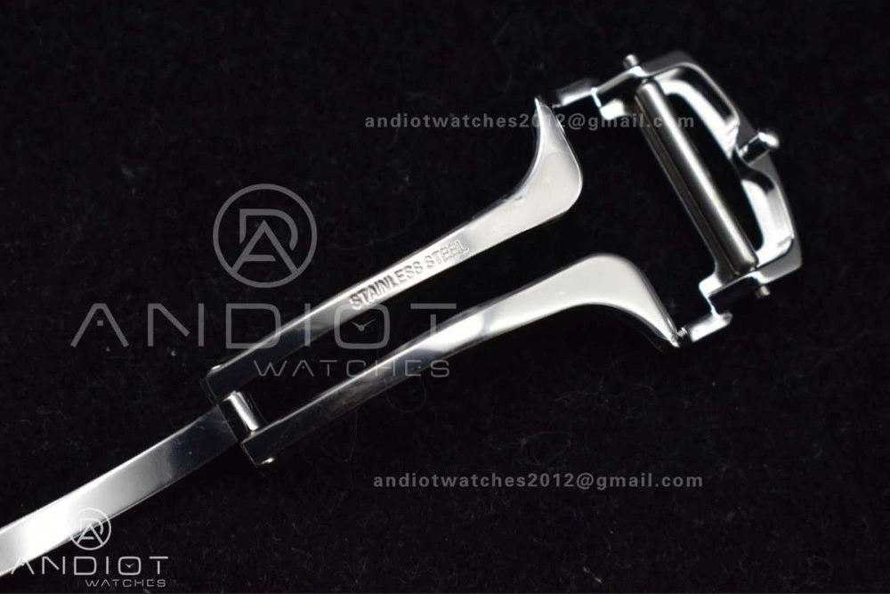 Santos de Cartier 40mm PVD BVF 1:1 Best Edition Black Dial on Rubber Strap MIYOTA 9019