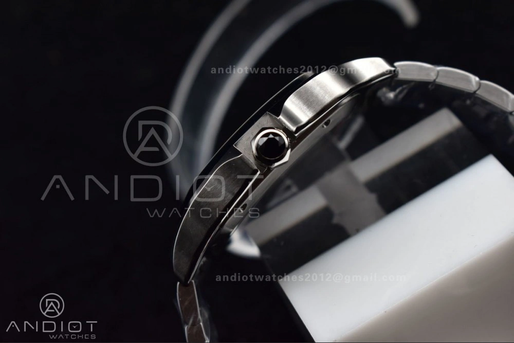 Santos de Cartier 40mm SS 3KF 1:1 Best Edition White Dial Black Bezel on SS Bracelet MIYOTA 9015