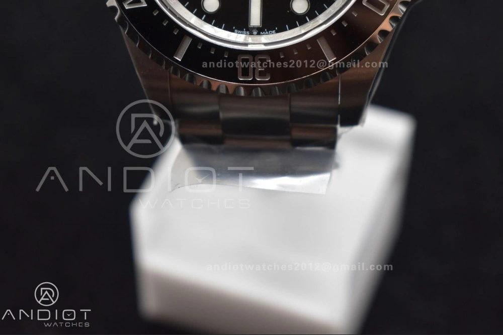 Seadweller 126600 43mm 904L SS SS Blk VSF VS3235