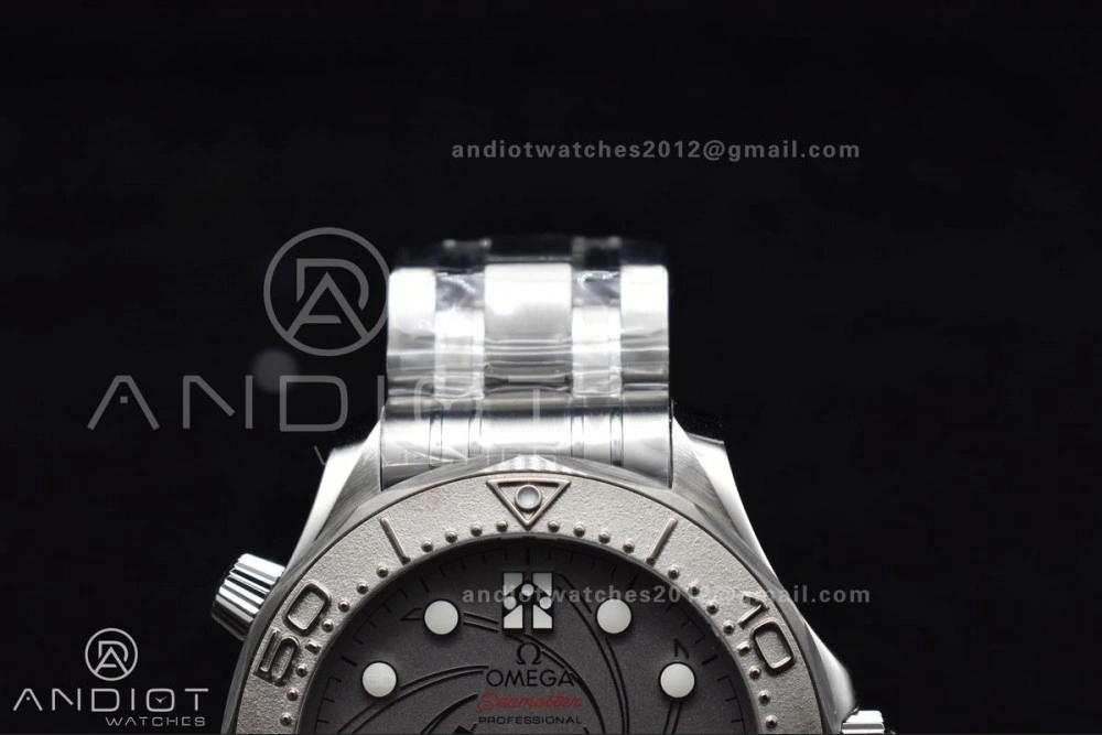 Seamaster 300M 007 Platinum VSF 1:1 Best Edition Gray Dial on SS Bracelet A8807