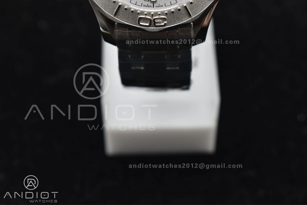 Seamaster 300M 007 Platinum VSF 1:1 Best Edition Gray Dial on SS Bracelet A8807