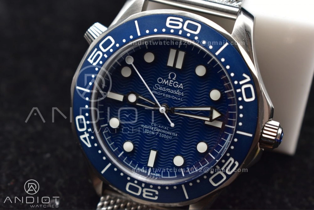 Seamaster 300M 42mm James Bond 60th anniversary VSF Best Edition on Mesh Bracelet A8806