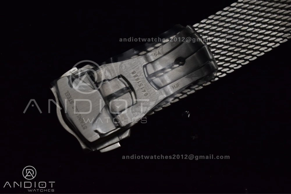 Seamaster 300M 42mm James Bond 60th anniversary VSF Best Edition on Mesh Bracelet A8806