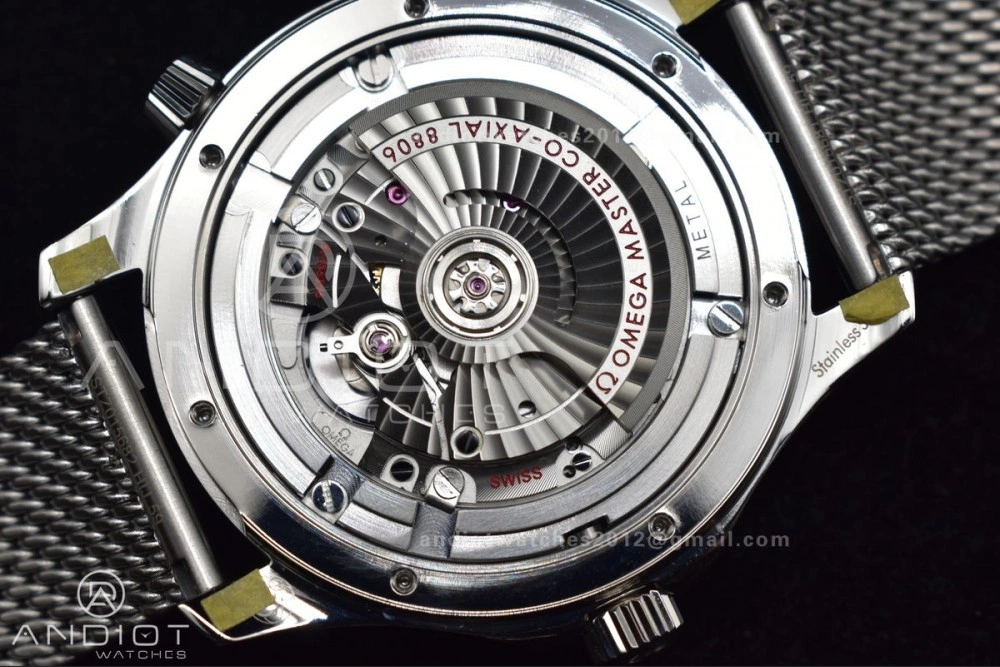 Seamaster 300M 42mm James Bond 60th anniversary VSF Best Edition on Mesh Bracelet A8806