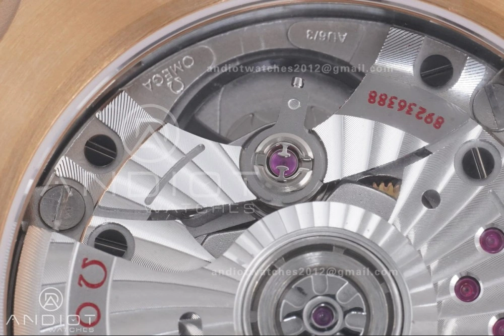 Seamaster 300M Diver Rose Gold VSF 1:1 Best Edition Black Dial on Mesh Bracelet A8806