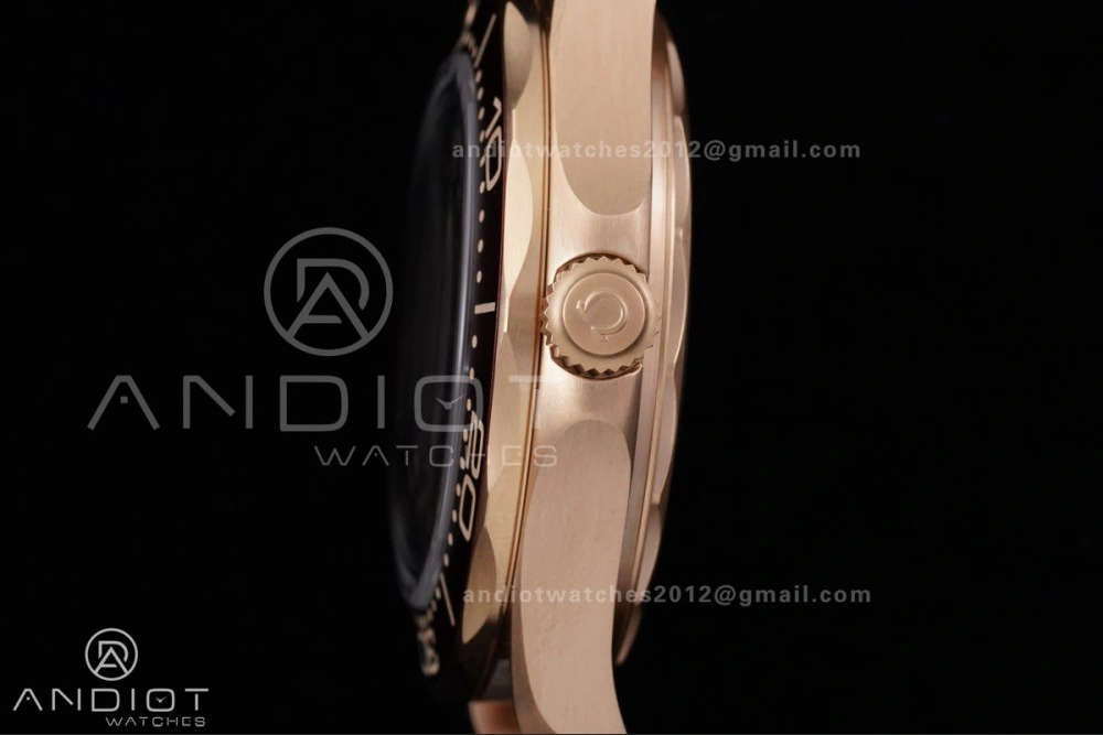 Seamaster 300M Diver Rose Gold VSF 1:1 Best Edition Black Dial on Mesh Bracelet A8806